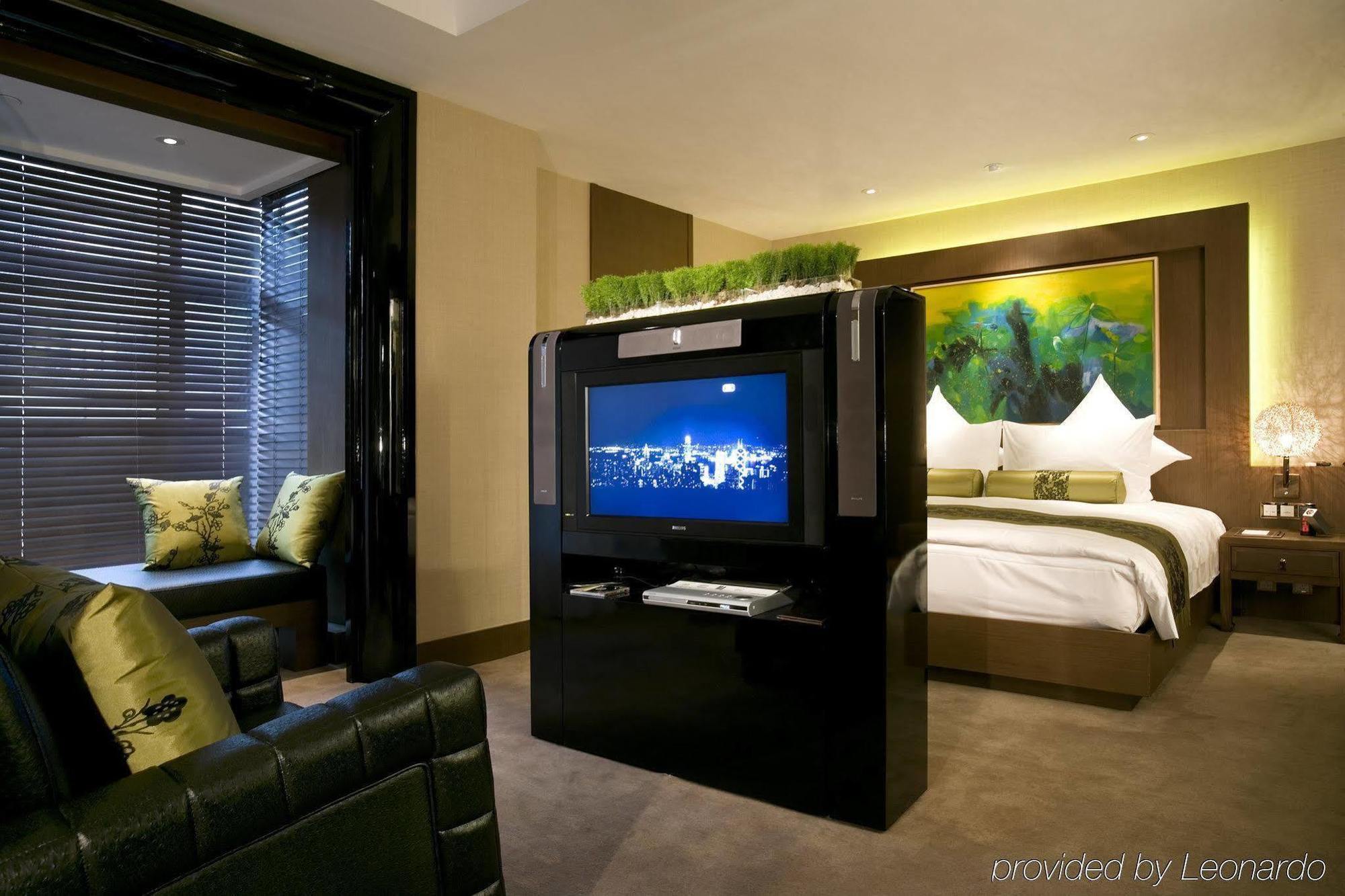 Pudi Boutique Hotel Fuxing Park Шанхай Стая снимка