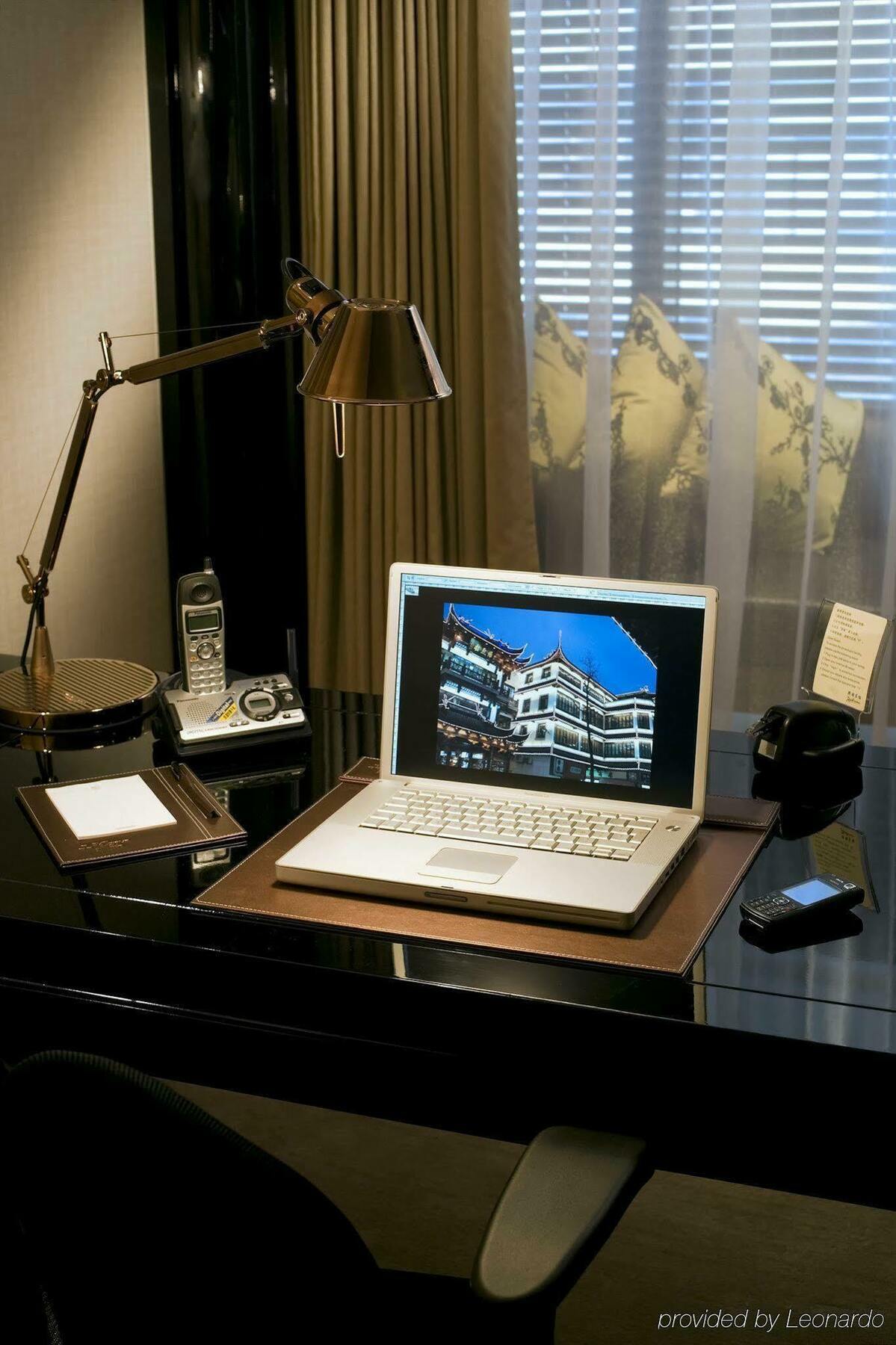 Pudi Boutique Hotel Fuxing Park Шанхай Екстериор снимка